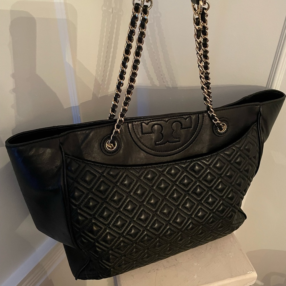 Tory Burch Fleming Tote
